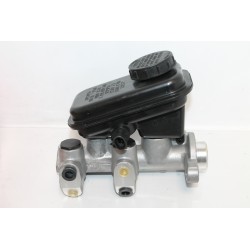 Maître cylindre pour Cadillac Cimaron 1987 à 1988 pour Chevrolet Cavalier Corsica 1987-989