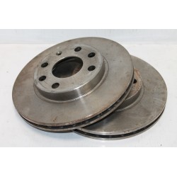 Disques de frein ventilé 4 trous db951051 Brake Engineering