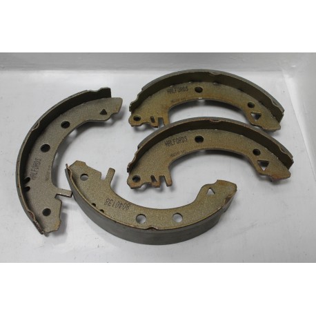 Garniture de frein pour Ford Sierra I et II berline et break -