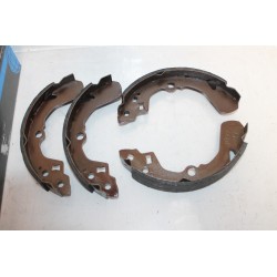 Garniture de frein pour Daihatsu Charade de 1989 à 1992 pour Suzuki Aerio Swift 90-94