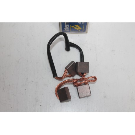 Charbons de démarreur 6,4x15,9x14,2mm référence Lucas 251108 -