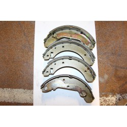 Garniture de frein 228,6 X 57 pour FORD SIERRA ESTATE KOMBI SALOON 9/82-