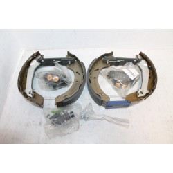 Kit de frein ar pour Ford Fiesta Escort 1,3l 1,4l 1,6l -