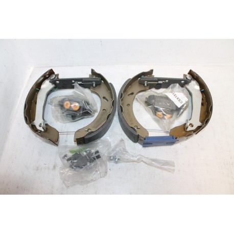 Kit de frein ar pour Ford Fiesta Escort 1,3l 1,4l 1,6l -