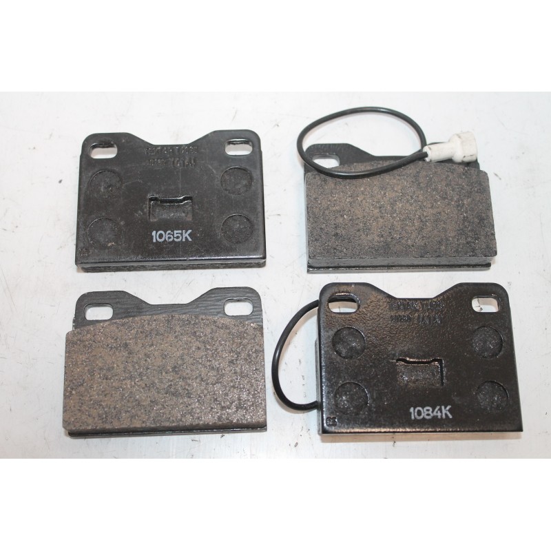 Lot De Plaquettes De Freins Peugeot Citroën - Occasion, Pour 304, 204, 504