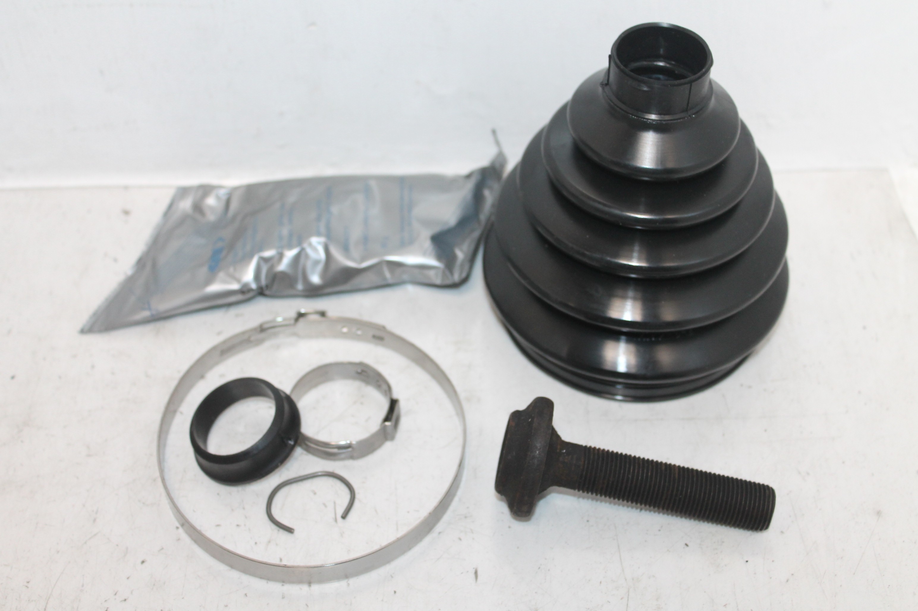 Soufflet de cardan pour Audi A3 8p1 TT 06-10 pour Seat Ibiza V tdi