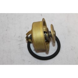 Thermostat pour Volvo 240 2,3l 80-87 340 2,0l 82-89 760 2,3l 84-92 940 2,3l 92-95