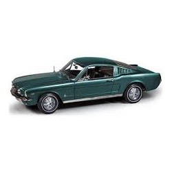 Mustang Fastback - Vintage Garage 
