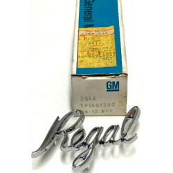 EMBLEME REGAL GM 1661292 - Vintage Garage 