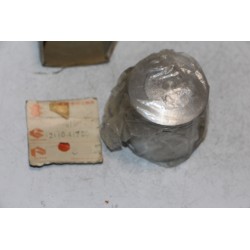 Piston pour Suzuki RM125 75-78 +025