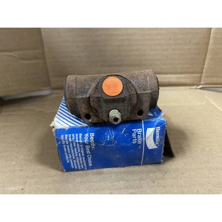 CYLINDRE DE ROUE REF 33311