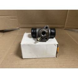 CYLINDRE DE ROUE REF D28-18230